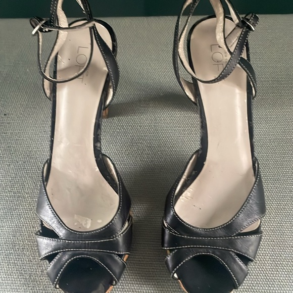 Ann Taylor Loft Black and wicker Tan Heels with Peep-Toe Design basket heal - Picture 9 of 11